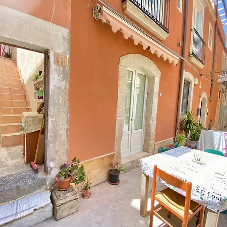 Bentivegna 7 * Syracuse
